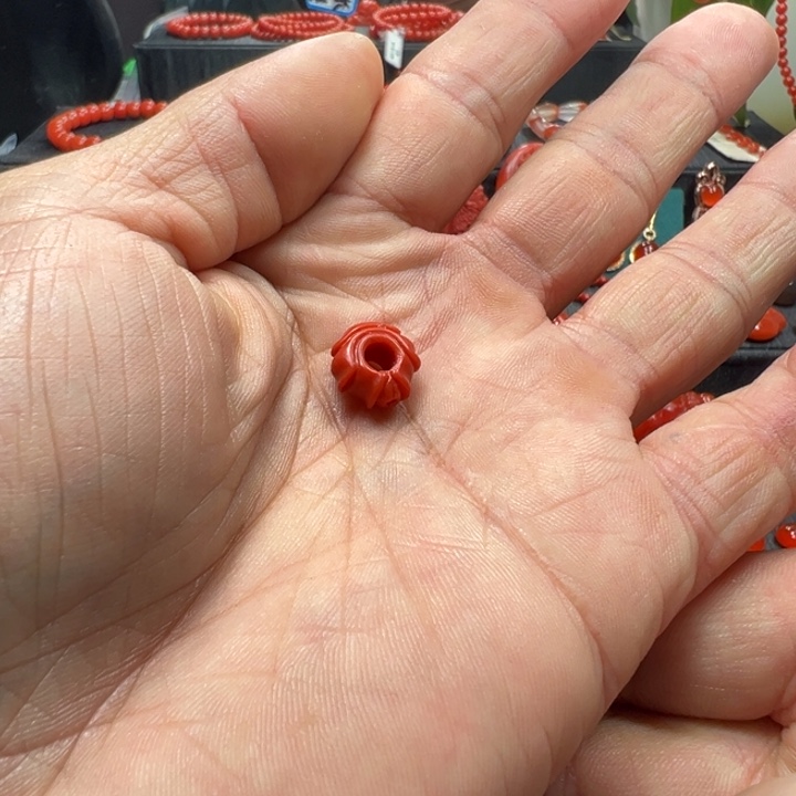 南红玛瑙天然原矿未镶嵌…****G