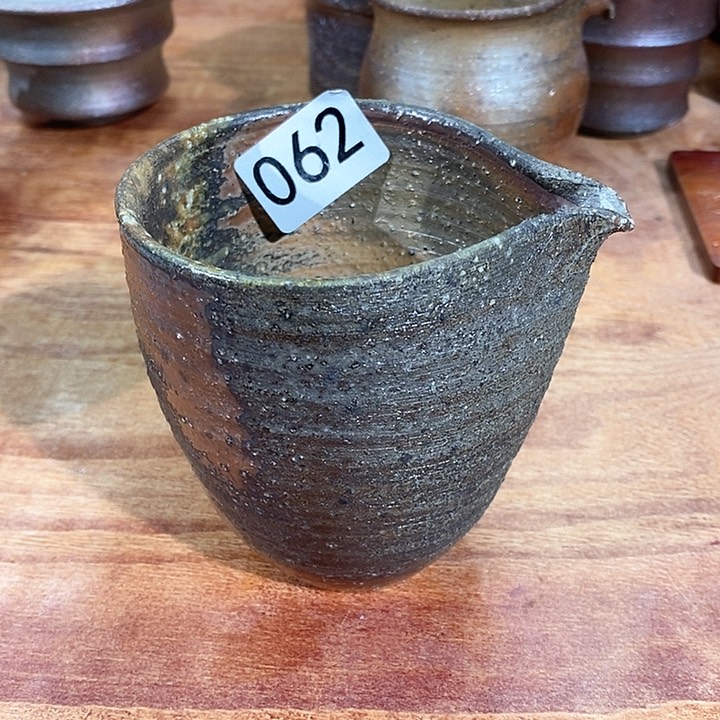 我们的确是一个人