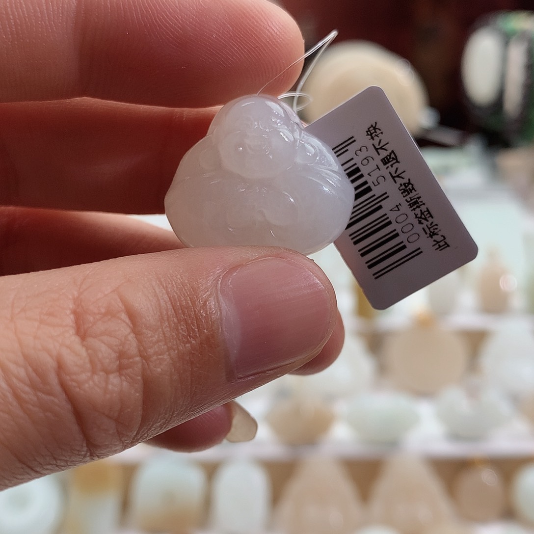 和田玉颈饰未镶嵌U***?