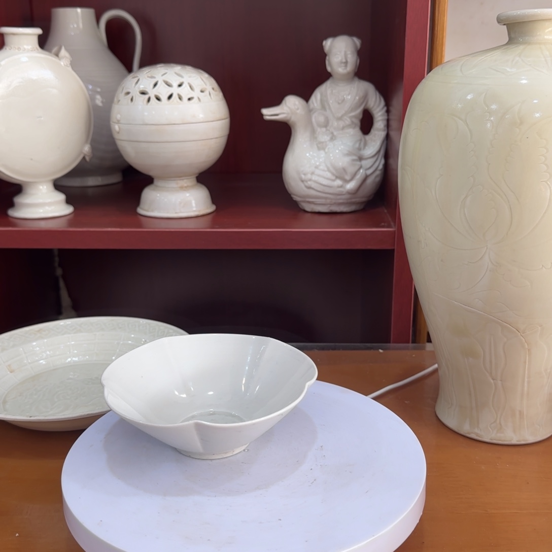 瓷片全*动定窑白釉花口盏