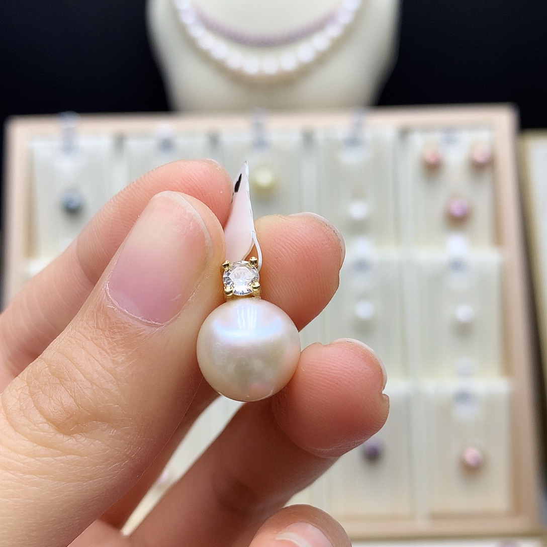 合金淡水珍珠颈饰