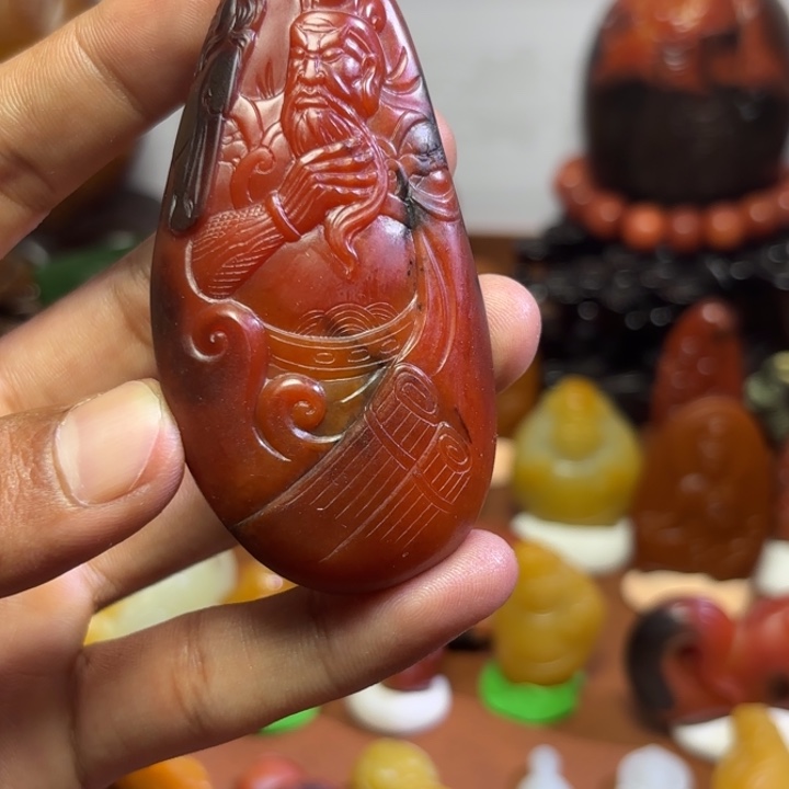 和田玉未镶嵌颈饰小*