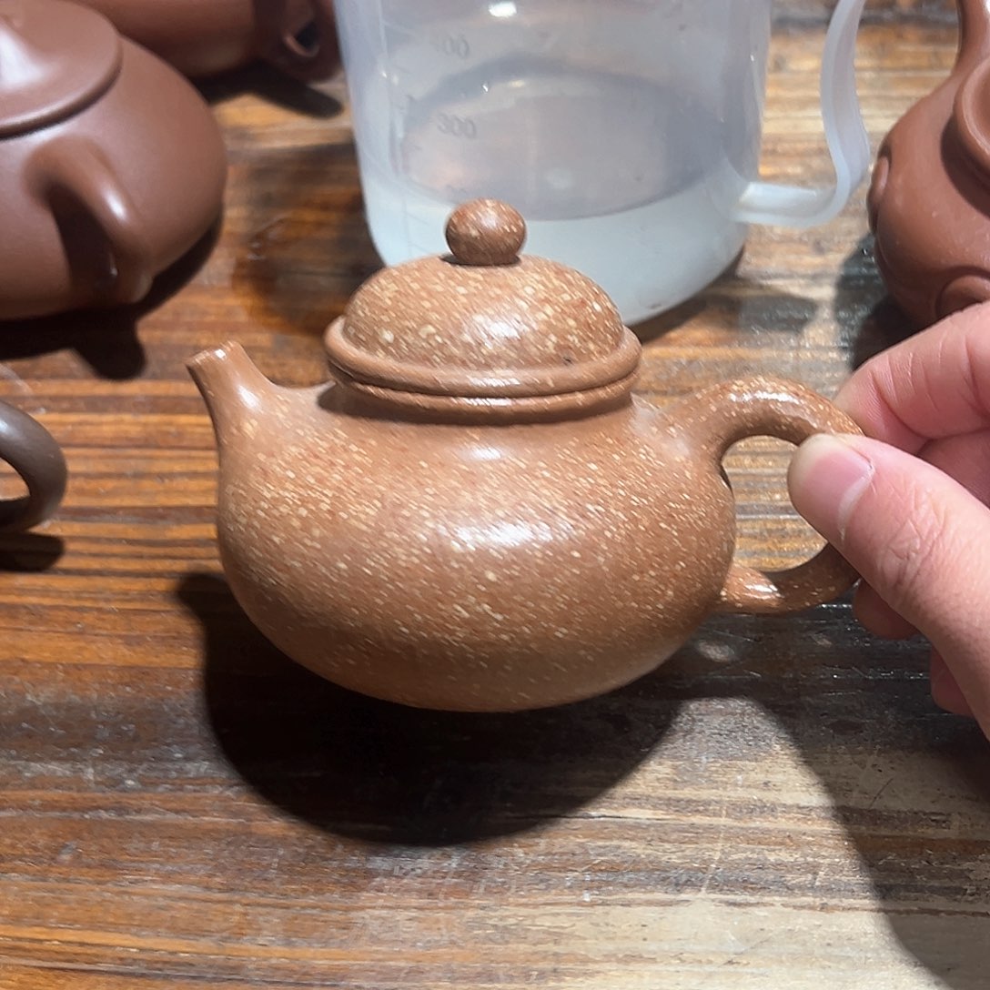 紫砂茶壶紫砂的味道很