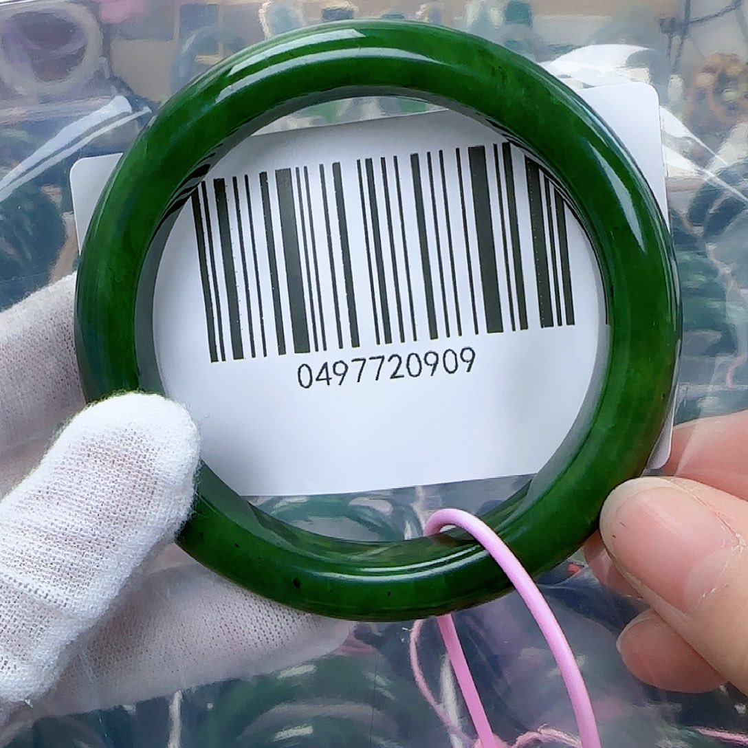 和田玉（碧玉）手镯未镶嵌包容59