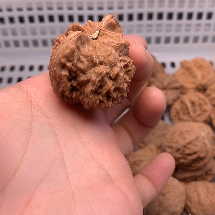 飞***觉文玩核桃吊坠文玩核桃