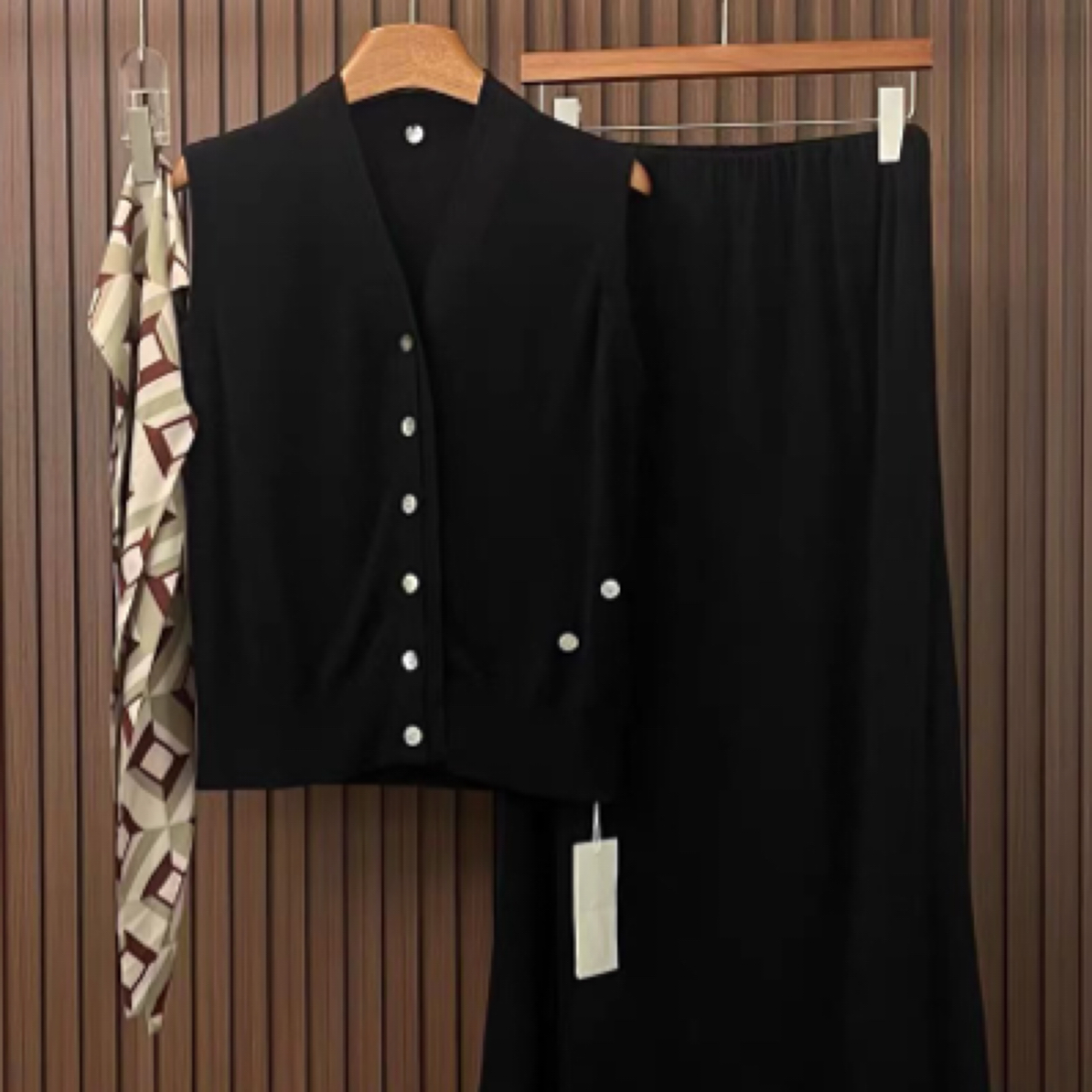 【现货】2025老钱风美莉诺羊毛针织马甲背心＋高腰针织半身裙两件套