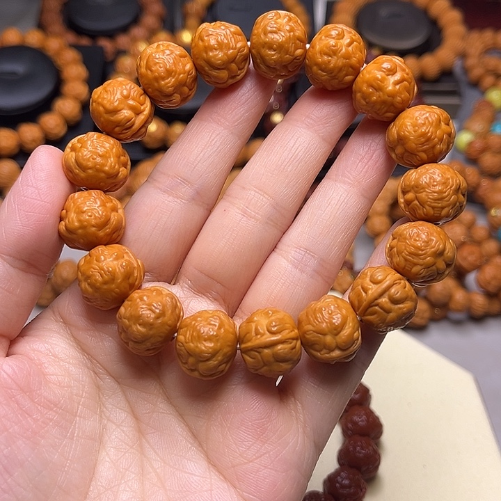 文玩核桃吊坠金蟾