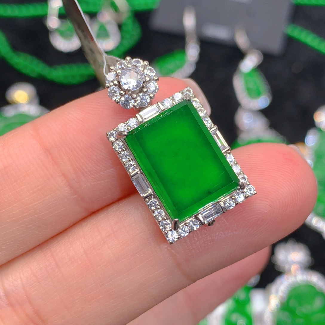 翡翠吊坠(不含链)银S925镶嵌