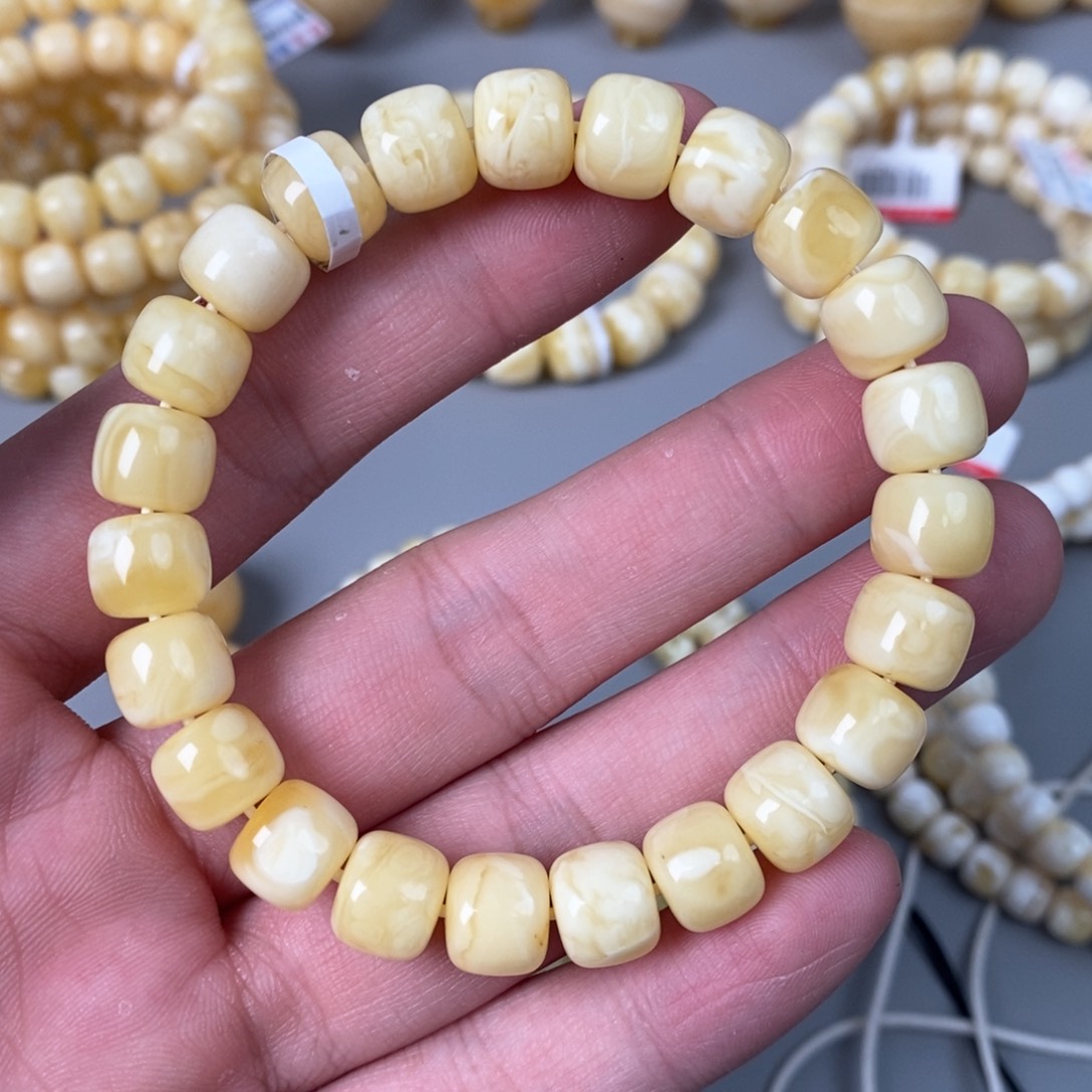 蜜蜡珠宝奇石未镶嵌10mm