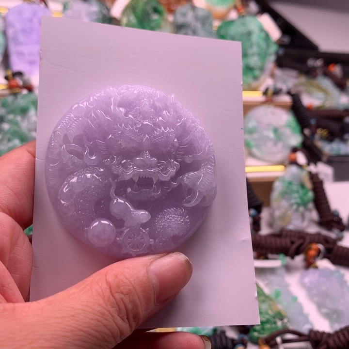 翡翠未镶嵌颈饰翡翠吊坠