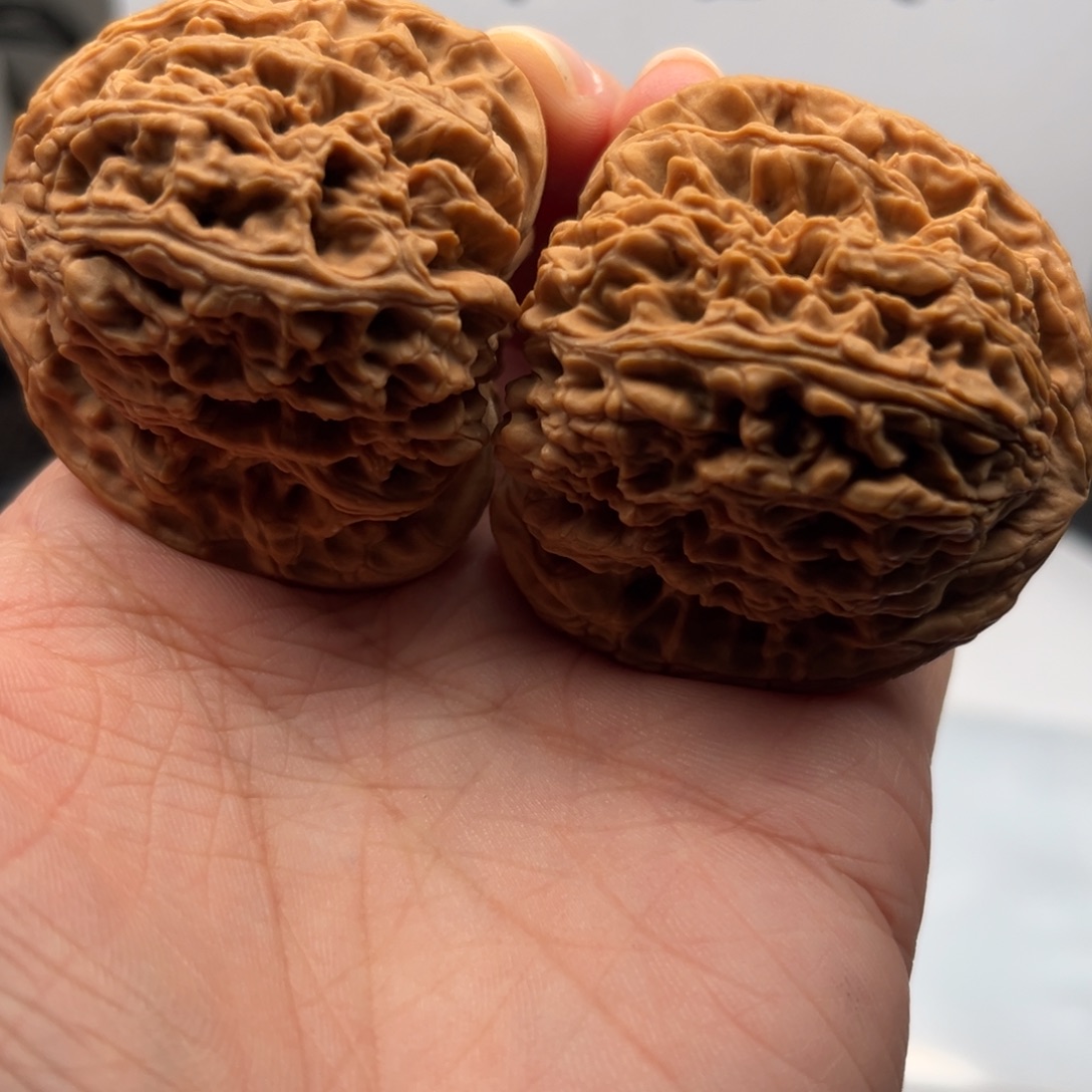 文玩核桃吊坠南疆47