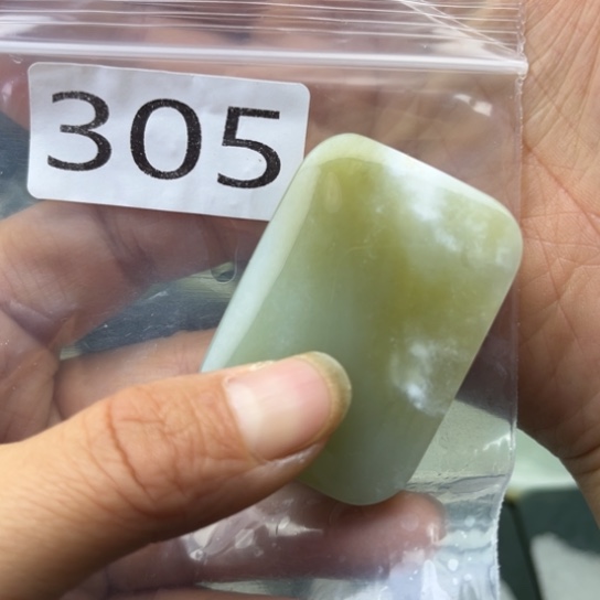未镶嵌和田玉珠宝半成品