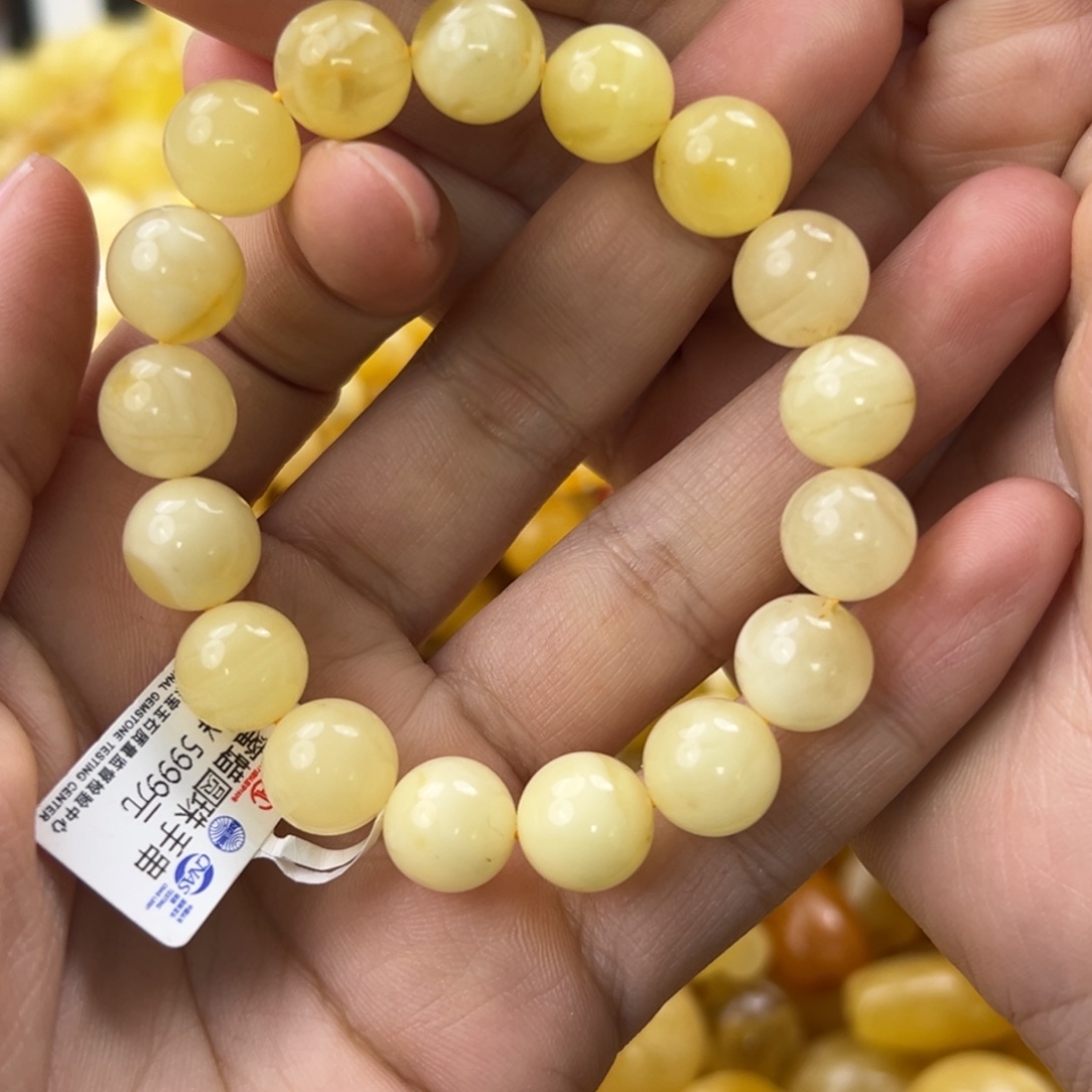 琥珀珠宝奇石未镶嵌