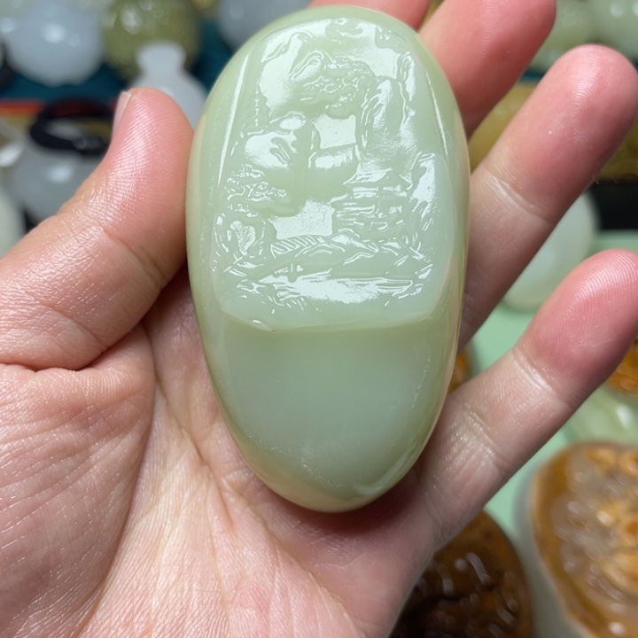 石材天然方解石手把件不退换