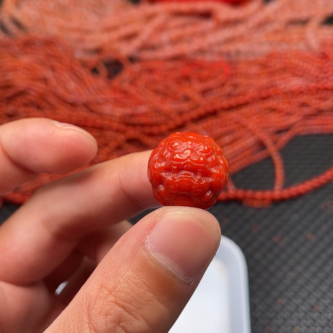 玛瑙/玉髓未镶嵌卡18mm柿子红貔貅珠一颗