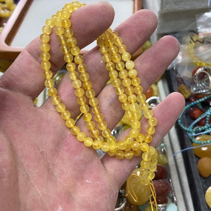 未镶嵌蜜蜡裸石多样性发货