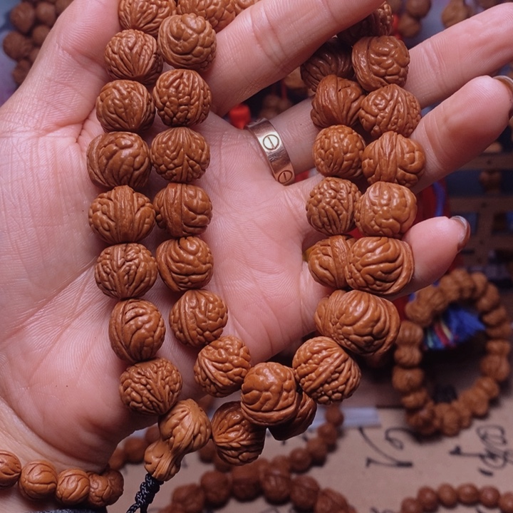 桃核吊坠龙纹桃枭