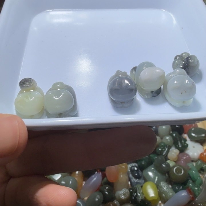 和田玉未镶嵌珠宝半成品圆*.