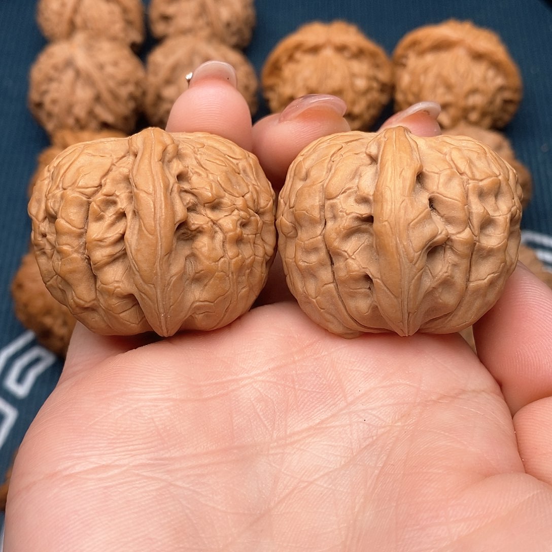 文玩核桃吊坠甲骨文