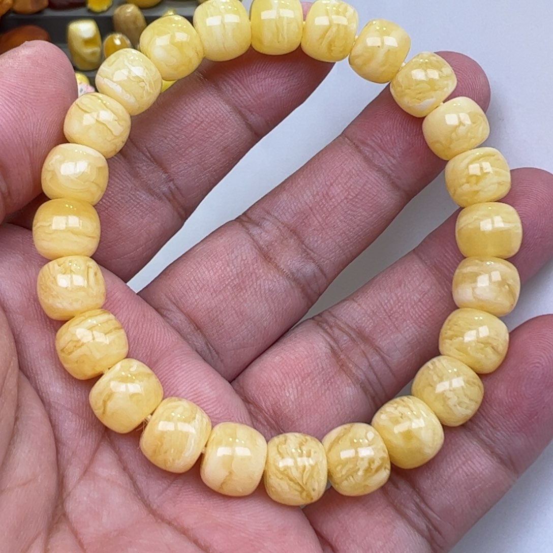 【闪购商品】蜜蜡裸石未镶嵌10➕13.37克