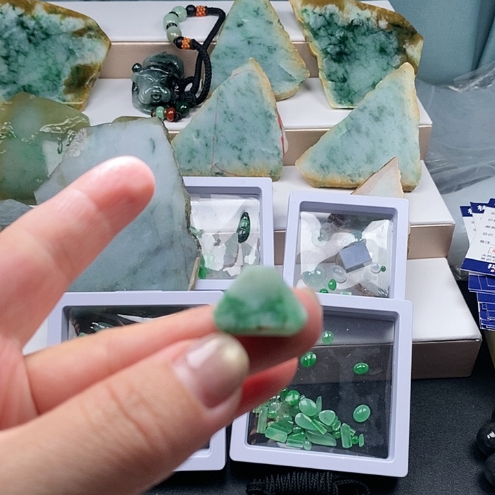 裸石翡翠缅甸天然A货翡翠