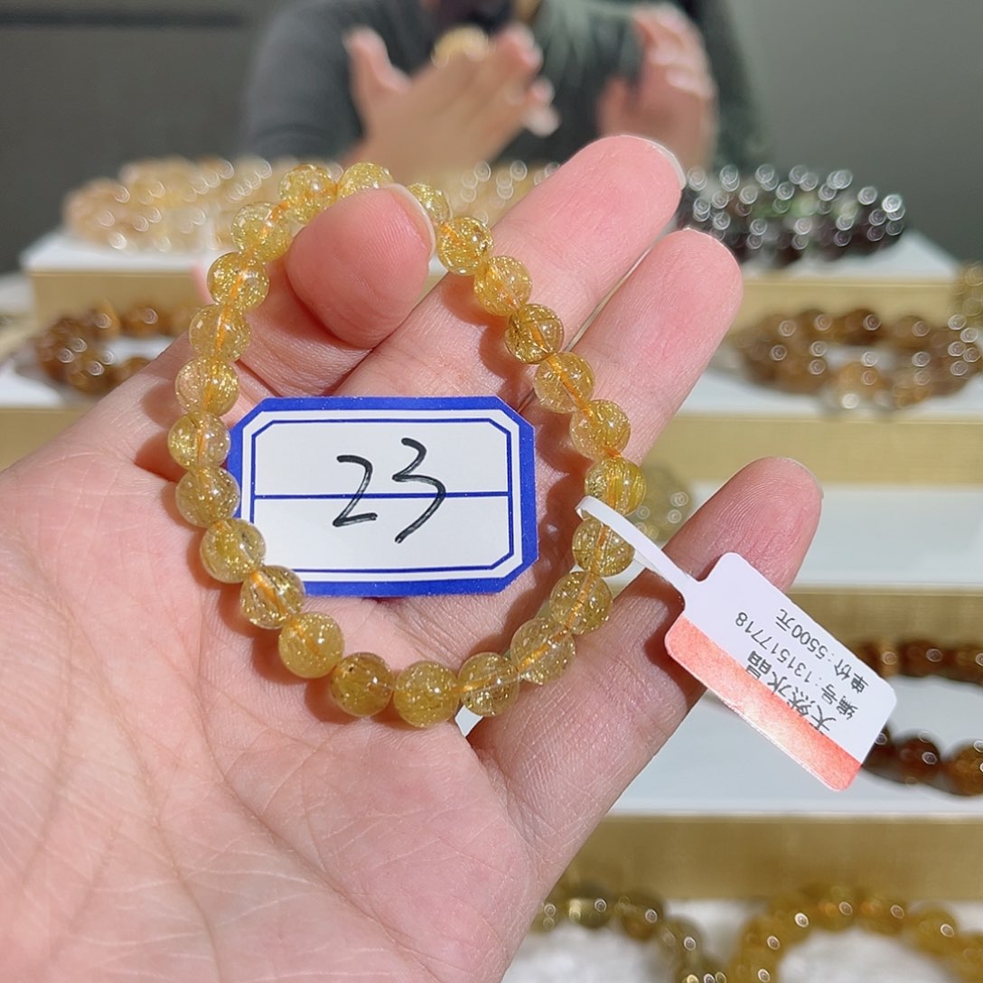 水晶手串未镶嵌六**榴