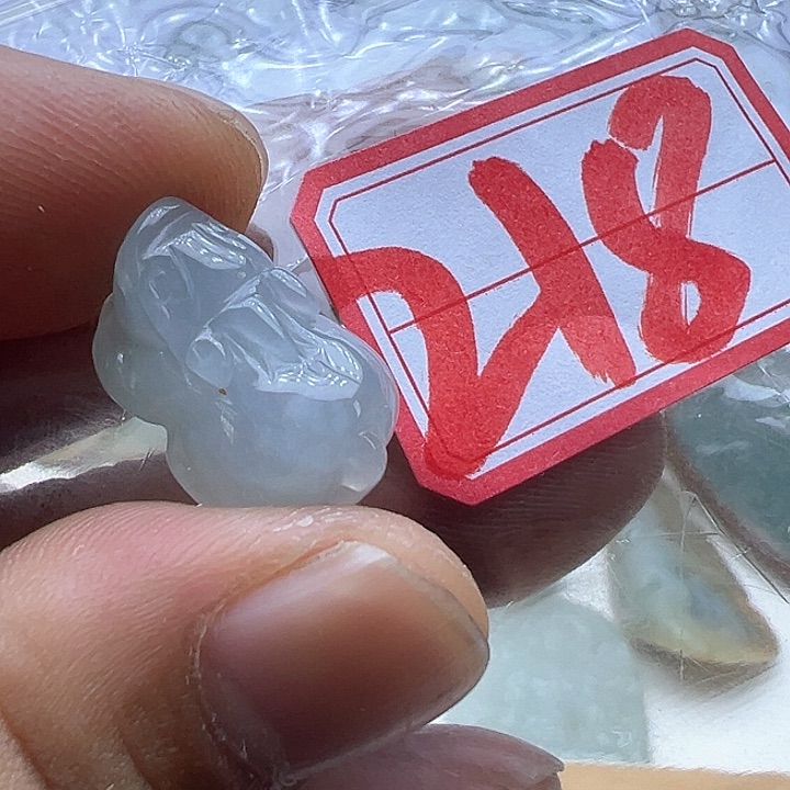 翡翠颈饰未镶嵌天然缅甸翡翠吊坠