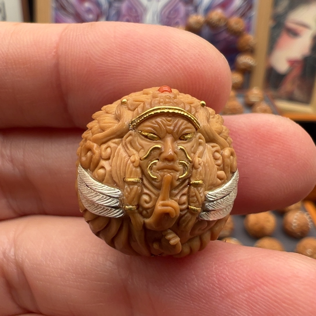 吊坠猴头核桃白鹤童子