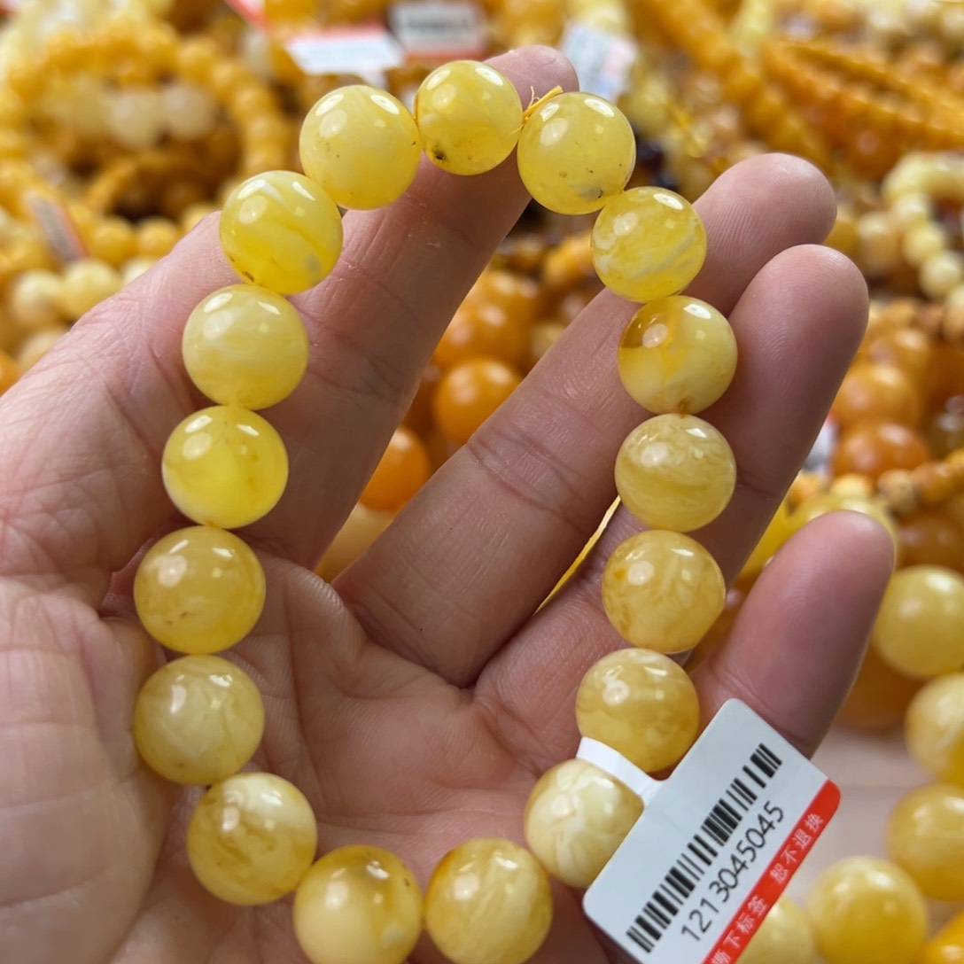 琥珀珠宝奇石未镶嵌