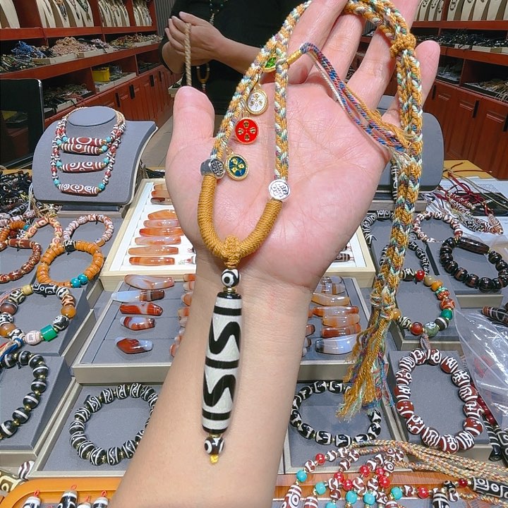 未镶嵌玛瑙/玉髓珠宝奇石