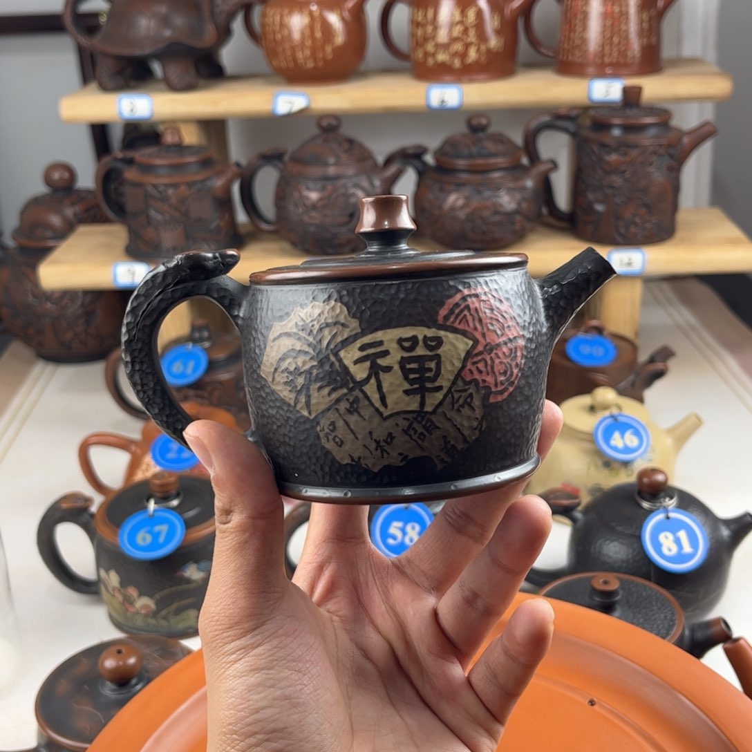 壶独****。建水紫陶全手工制作，老匠人传承手艺