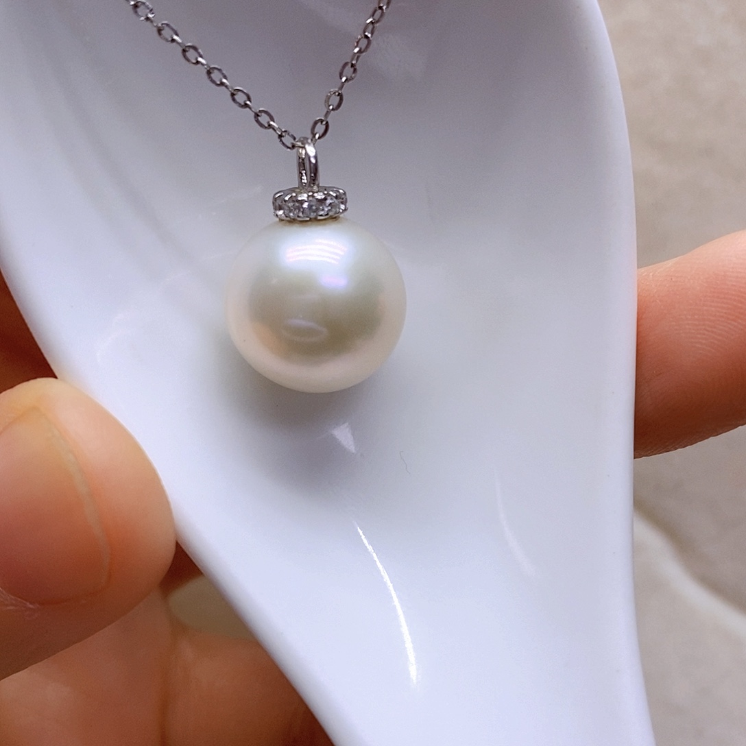 金***戈淡水珍珠银S925镶嵌吊坠(赠链)