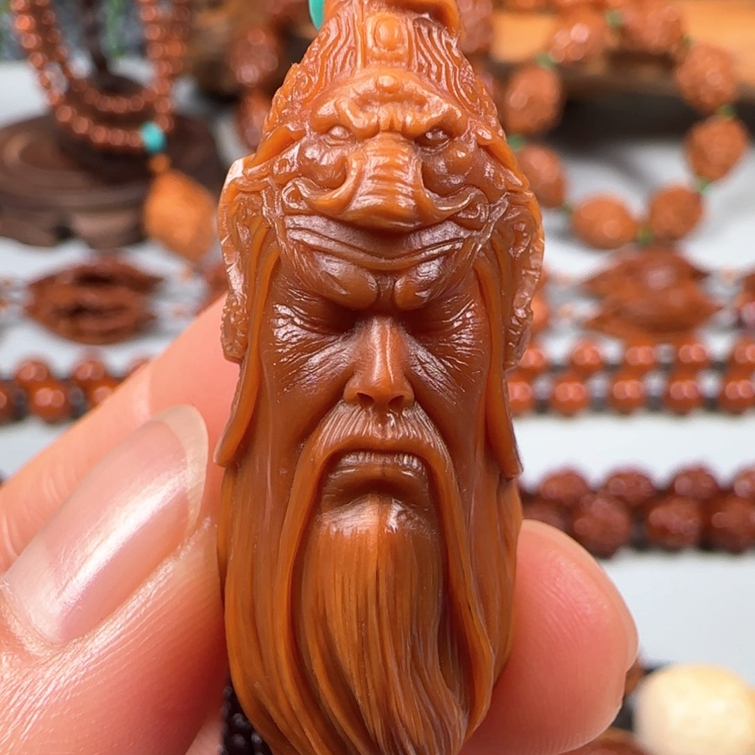 吊坠橄榄核17关公