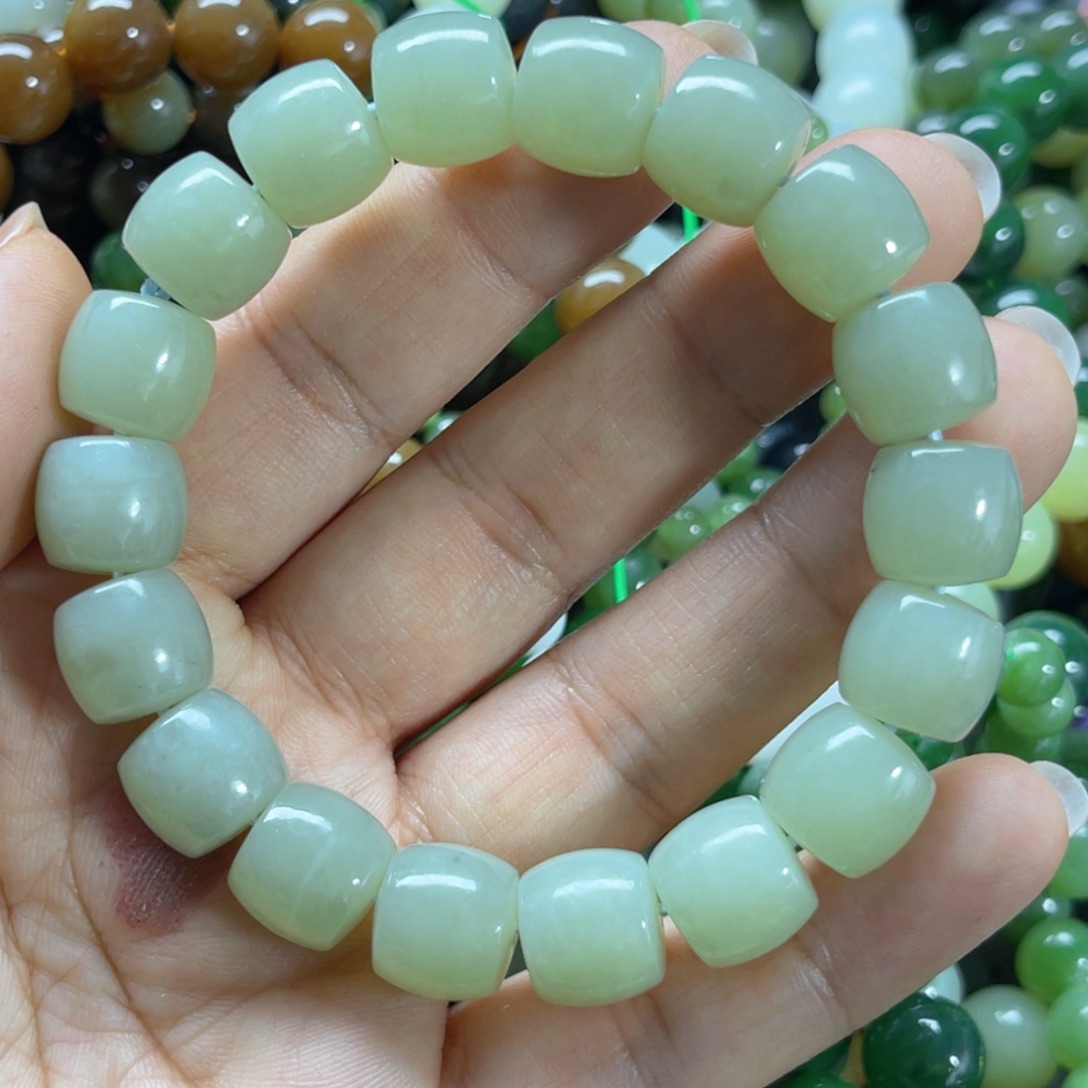 手链未镶嵌和田玉