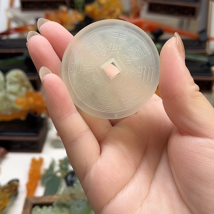 蛇纹石玉岫玉挂坠未镶嵌