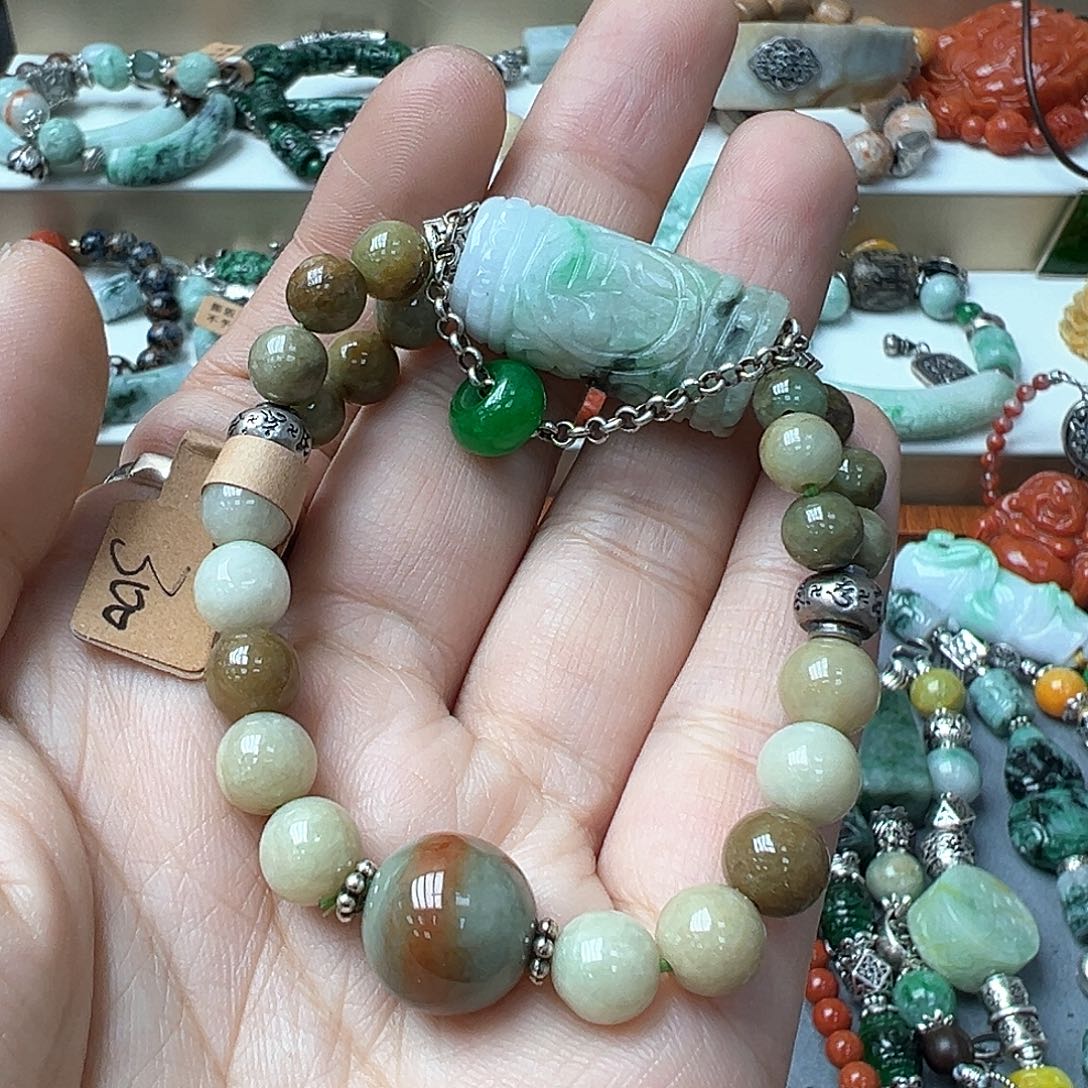 翡翠手链未镶嵌炸