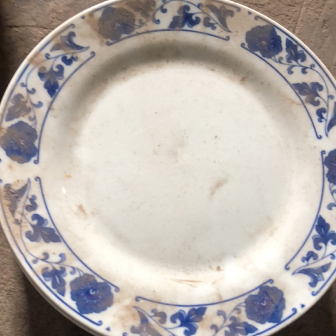 美玉标青花盘直径26（8）