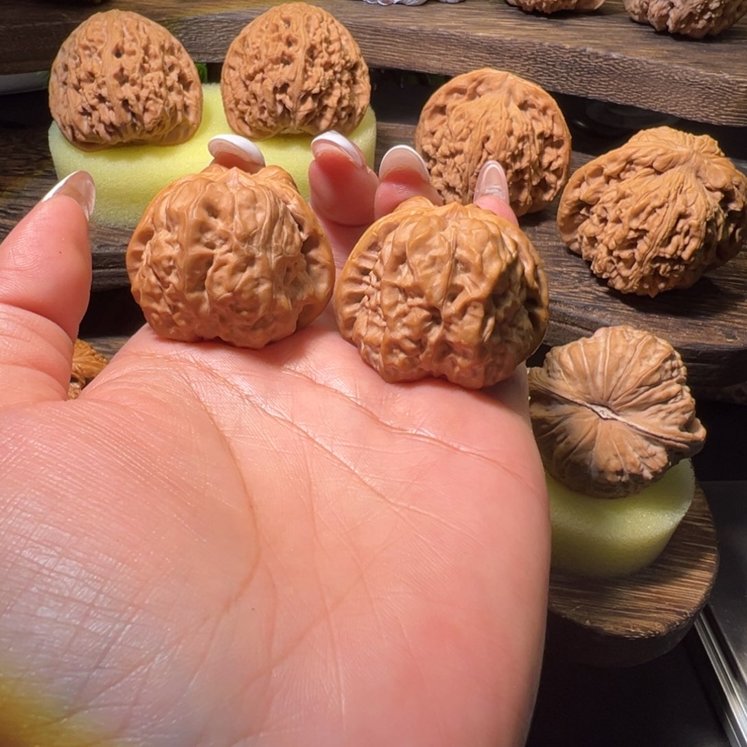 尚***文玩核桃吊坠蛤蟆头39