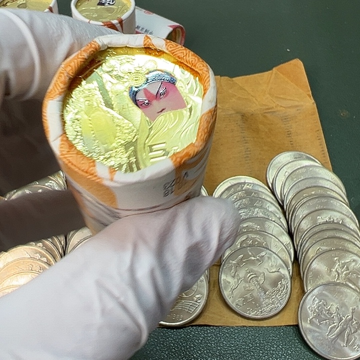 风***合其他普通金属京剧生旦各一卷