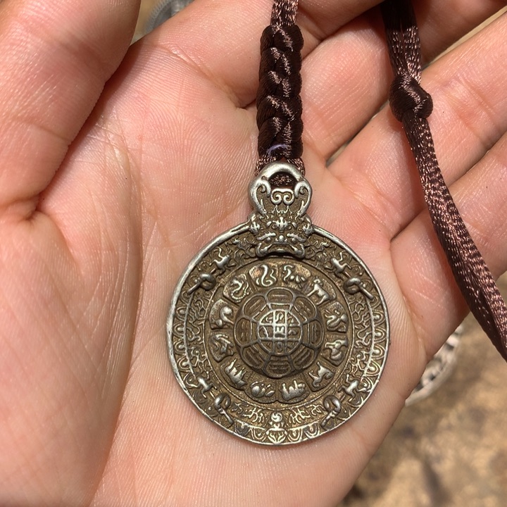 琉璃颈饰喜欢的朋友