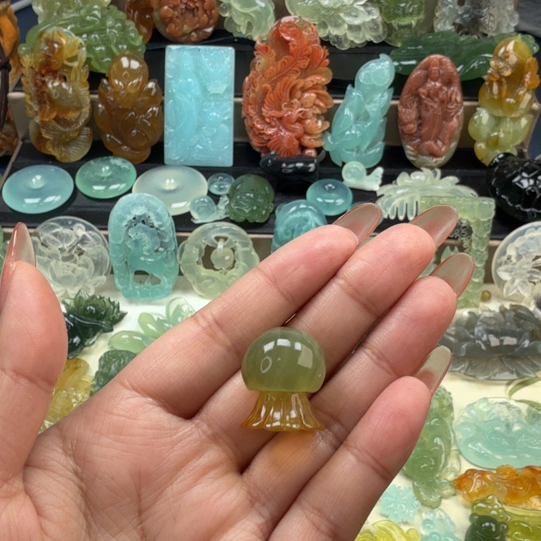 琬***儿岫玉未镶嵌颈饰1岫玉