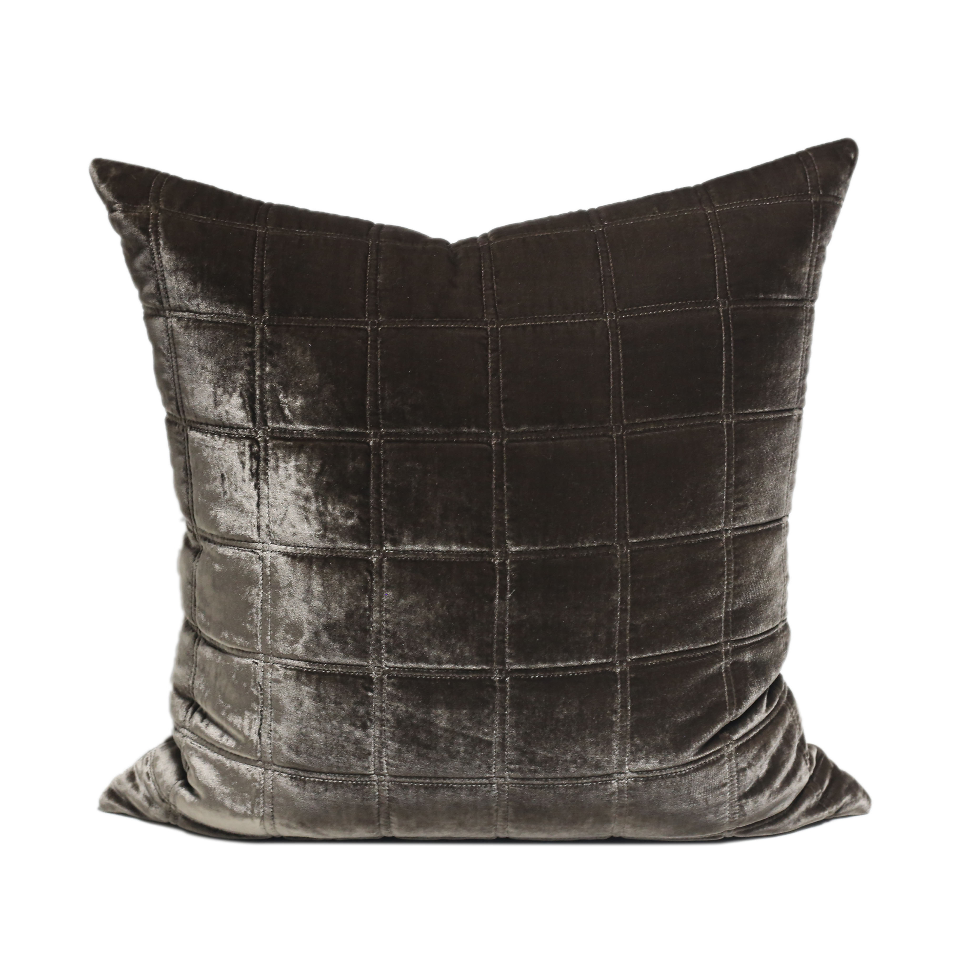 现代轻奢样板间客厅沙发靠枕丝绒间棉刺绣抱枕格纹