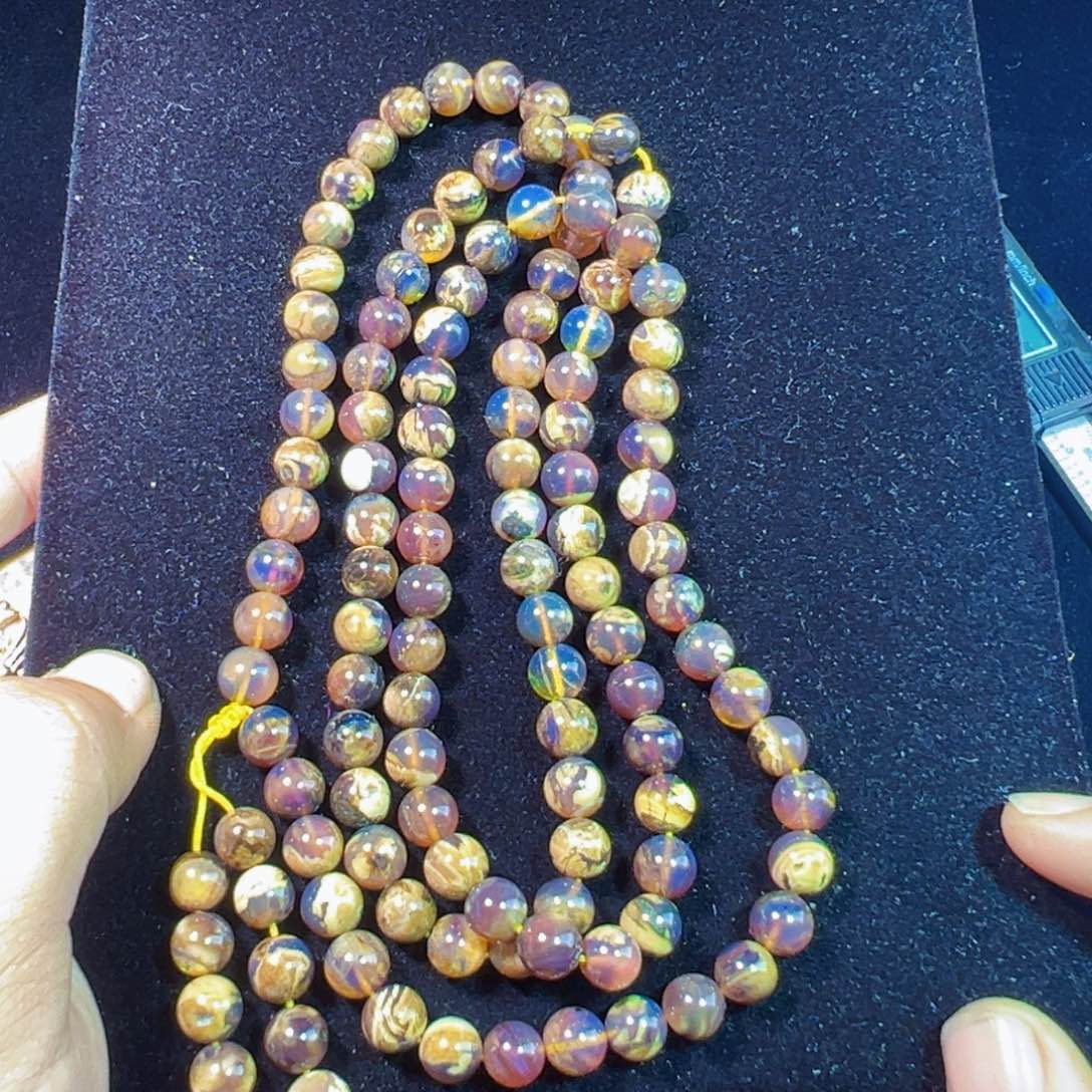 琥珀裸石未镶嵌琥珀