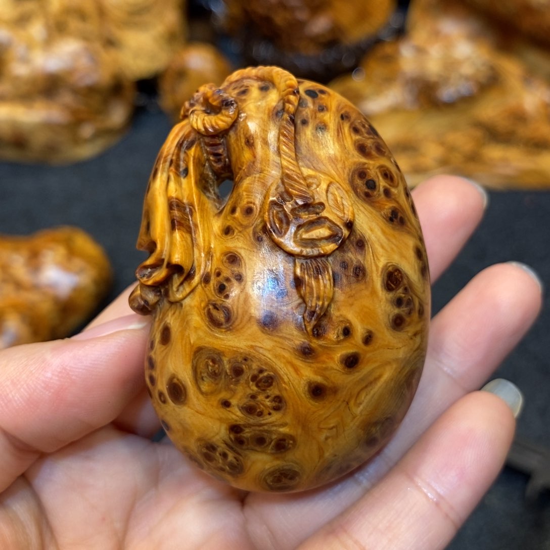 柏木（崖柏）太行精品陈化黑金瘤疤钱袋