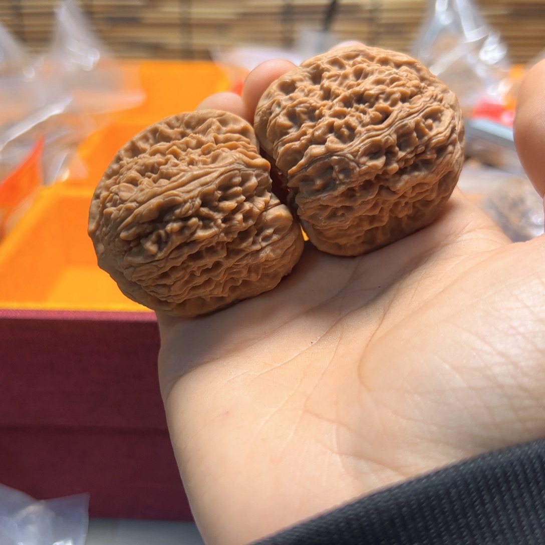 吊坠文玩核桃t****n核桃