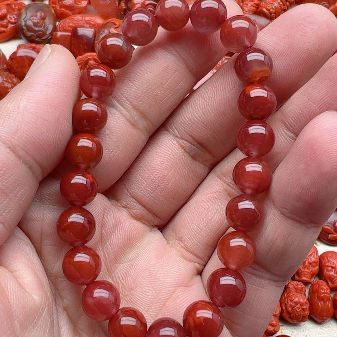 南红玛瑙配饰未镶嵌