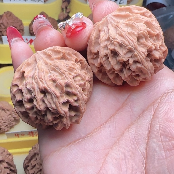 玉***）弯弯核桃，苹果园苹果园