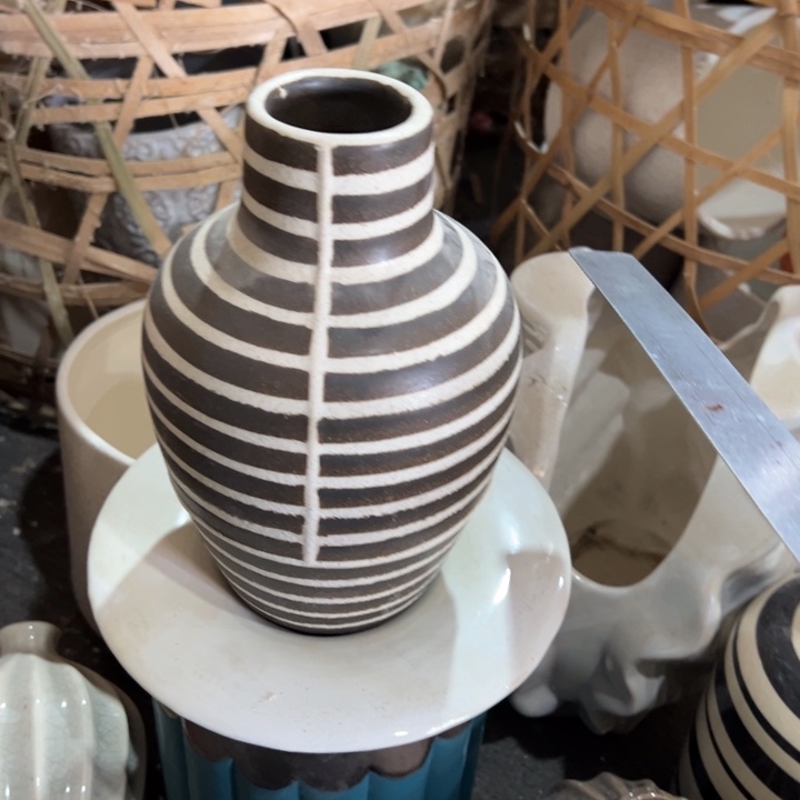 陶瓷花瓶摆件外贸出口微瑕捡漏高19口5公分