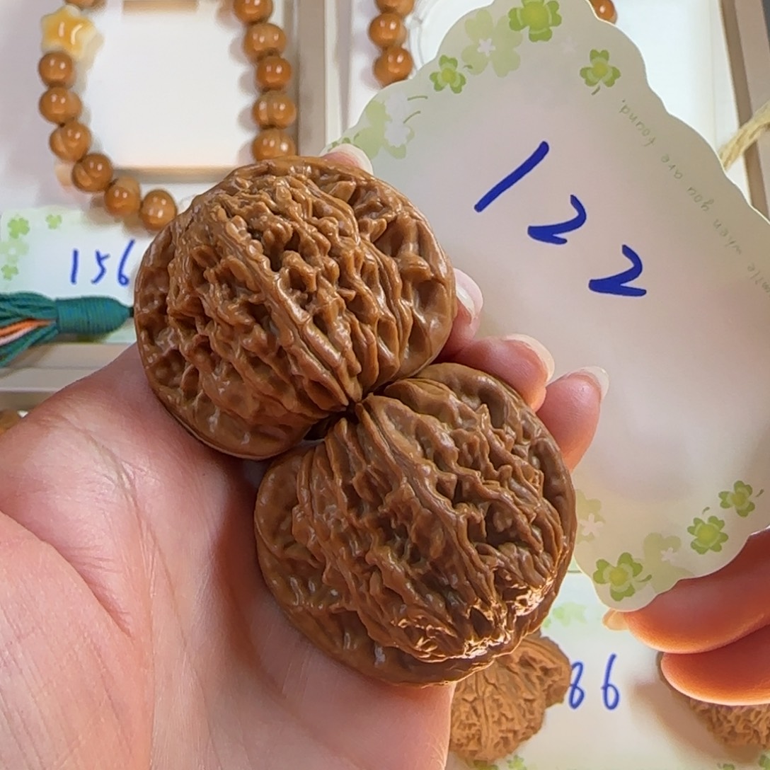 吊坠文玩核桃122号四座楼4.3