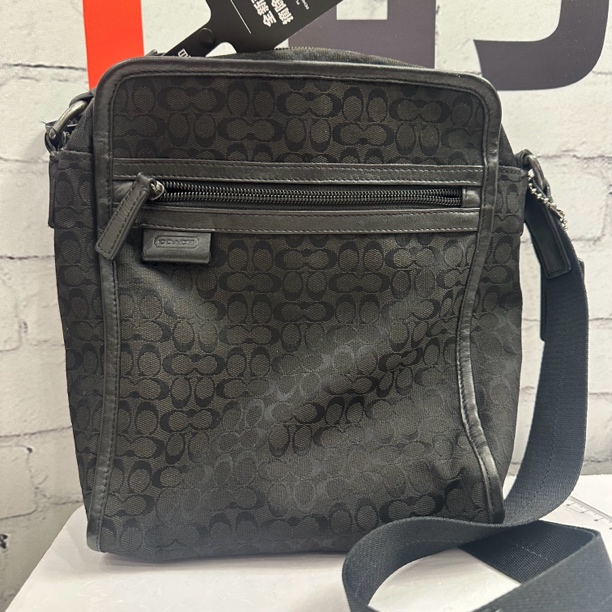 95新 COACH/蔻驰 A112 21*26